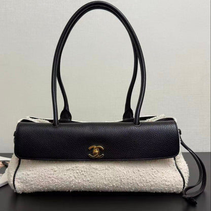 Chanel 2026 "Urban Essential" East West Bag 31cm Black Cream Tweed Calfskin