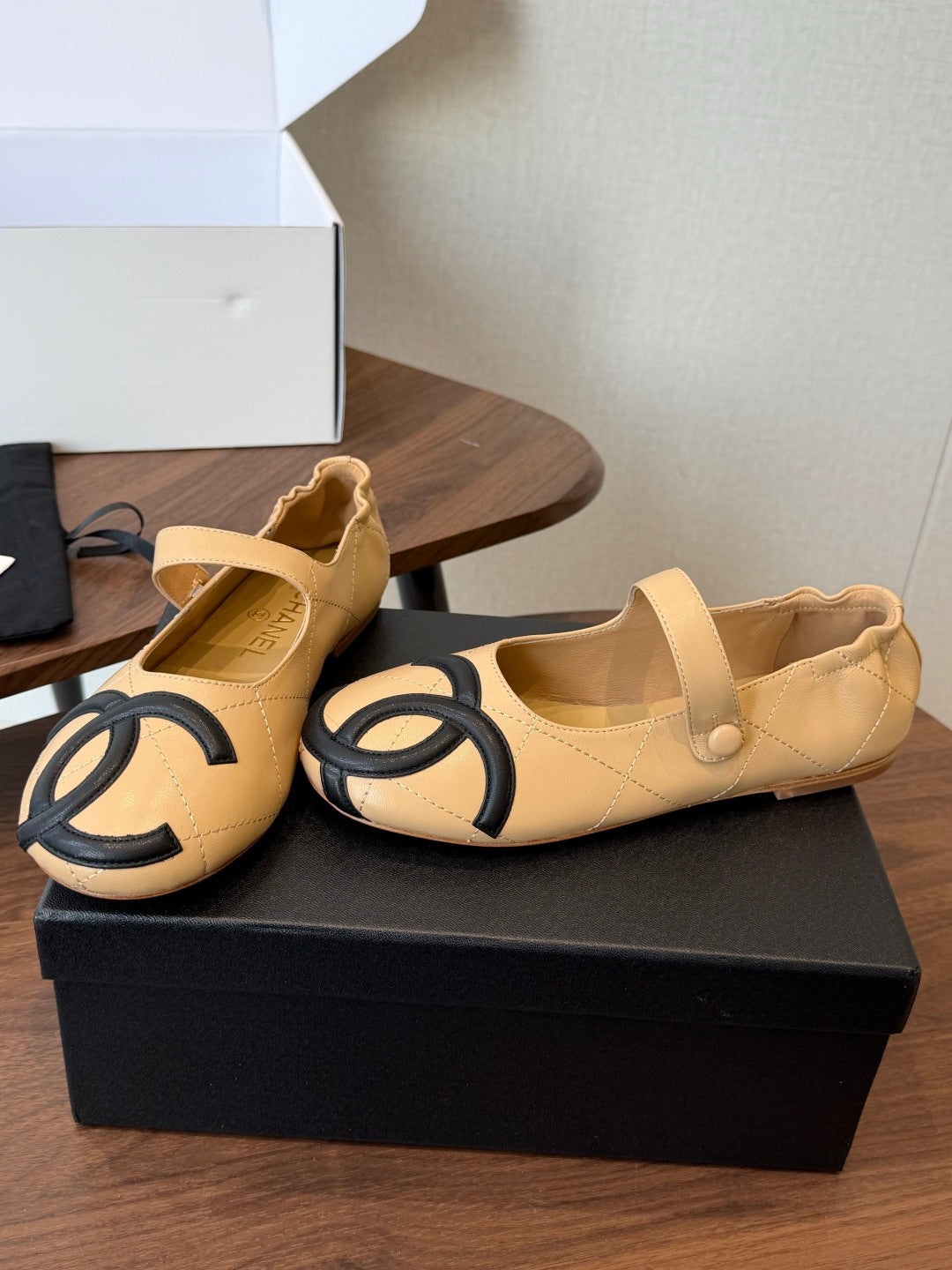 Chanel 2026 Ballet Flats Sheepskin 833983