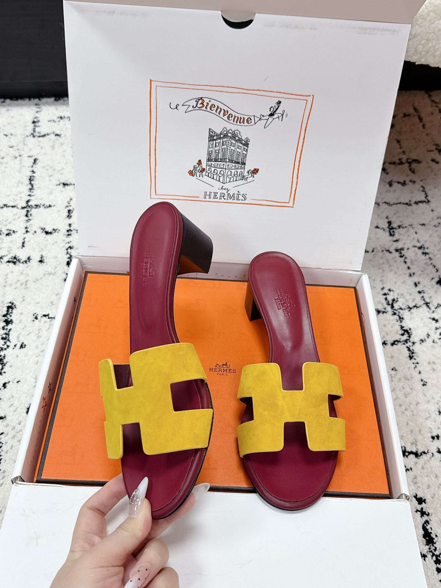 HM 26ss High-Heeled Sandals 50 Burgundy Yellow Cowhide 617229