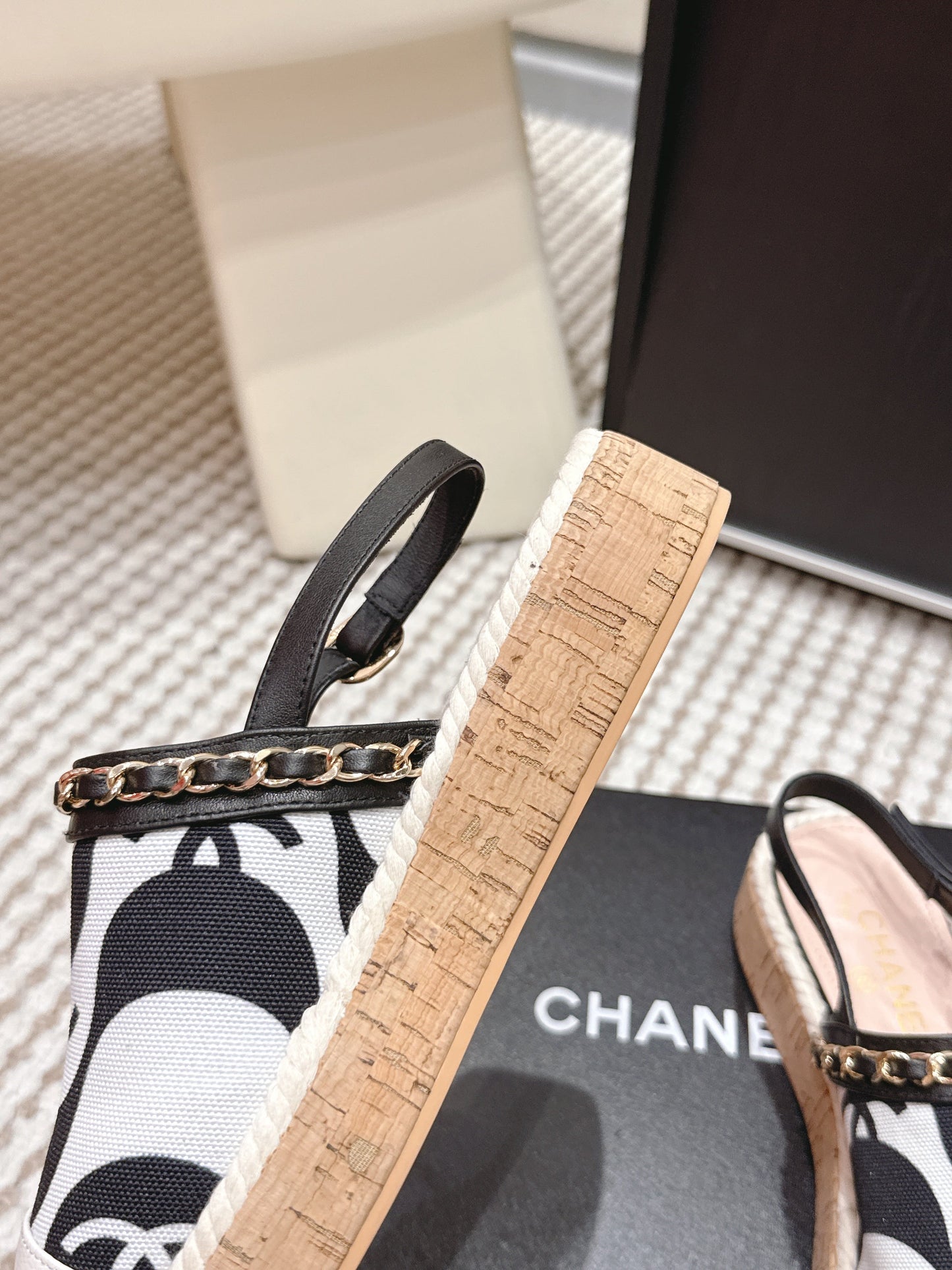 CC 26s Rope-Soled Sandals White Black Canvas Leather 652561