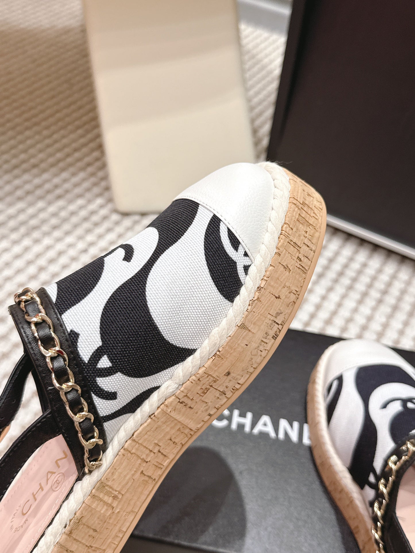CC 26s Rope-Soled Sandals White Black Canvas Leather 652561