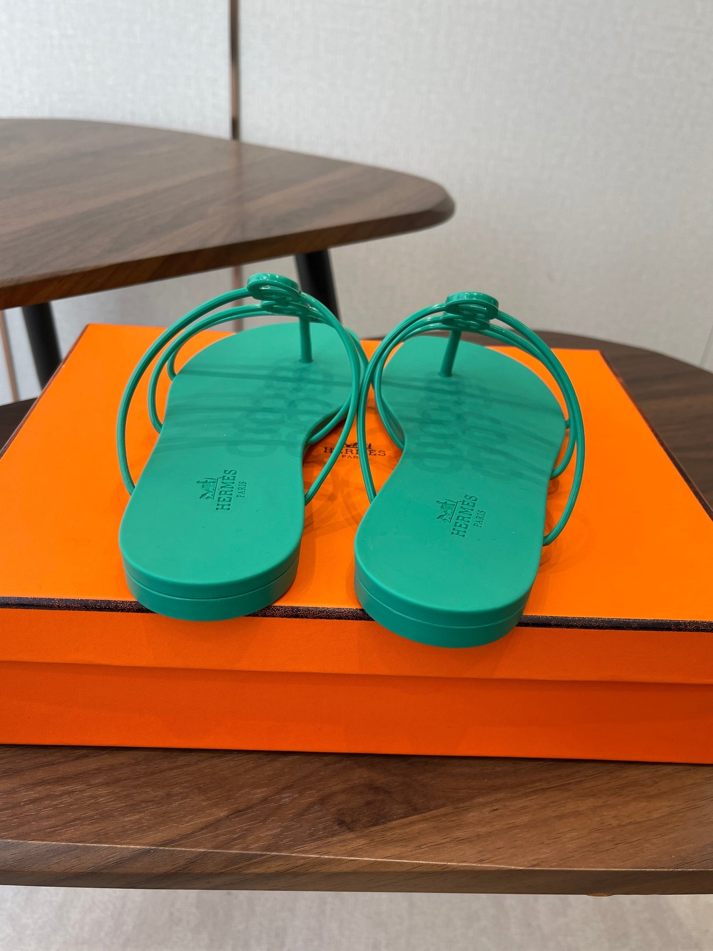 HM 26ss Pig Nose Sandals Green Rubber 624768