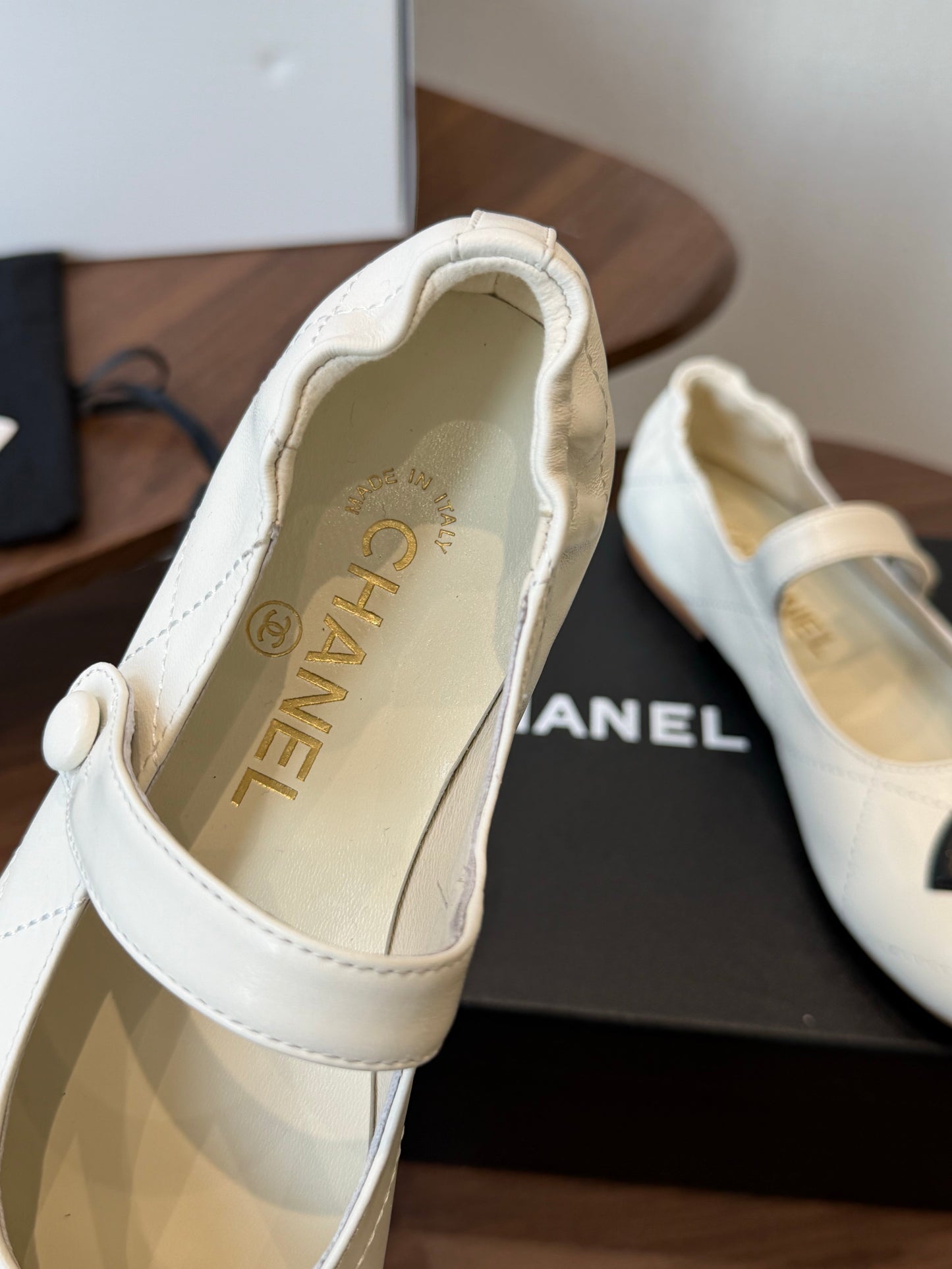 Chanel 2026 Ballet Flats Sheepskin 833983