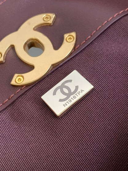 Chanel 2026 Stitched Shopping Bag 36cm Chocolate Calfskin 348238