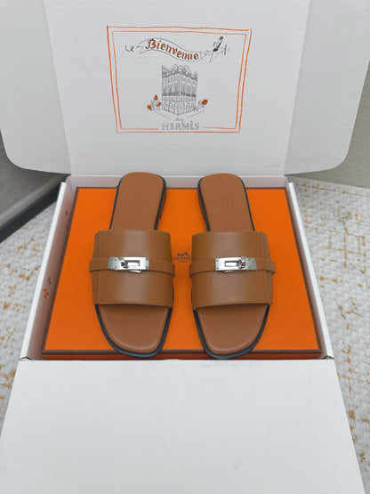 HM 26ss Oasis Sandals Brown Sheepskin Sliver Buckle 625166