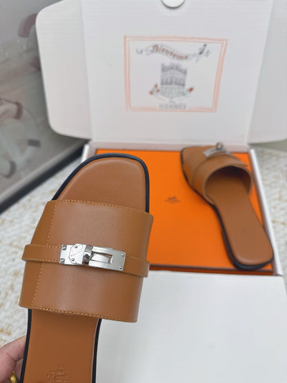 HM 26ss Oasis Sandals Brown Sheepskin Sliver Buckle 625166