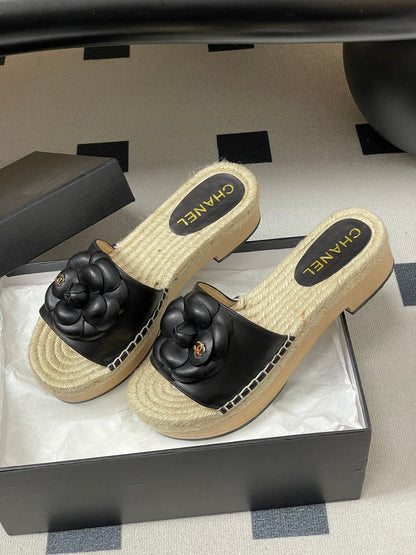 CC 26s Camellia Slippers Beige Black Rope Smooth Leather 649402