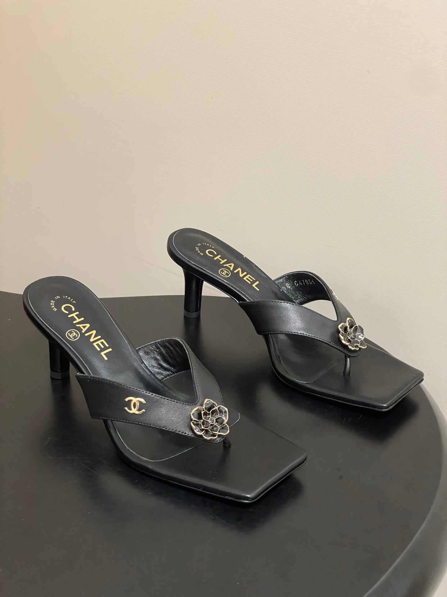 Chanel 2026 Square Toe Slingback Sandals Cowhide Sheepskin 834729