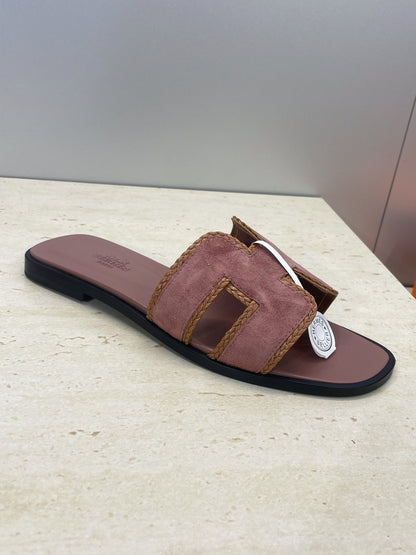 HM 26ss Oran Sandals Pinkish Brown Suede Calfskin 607251