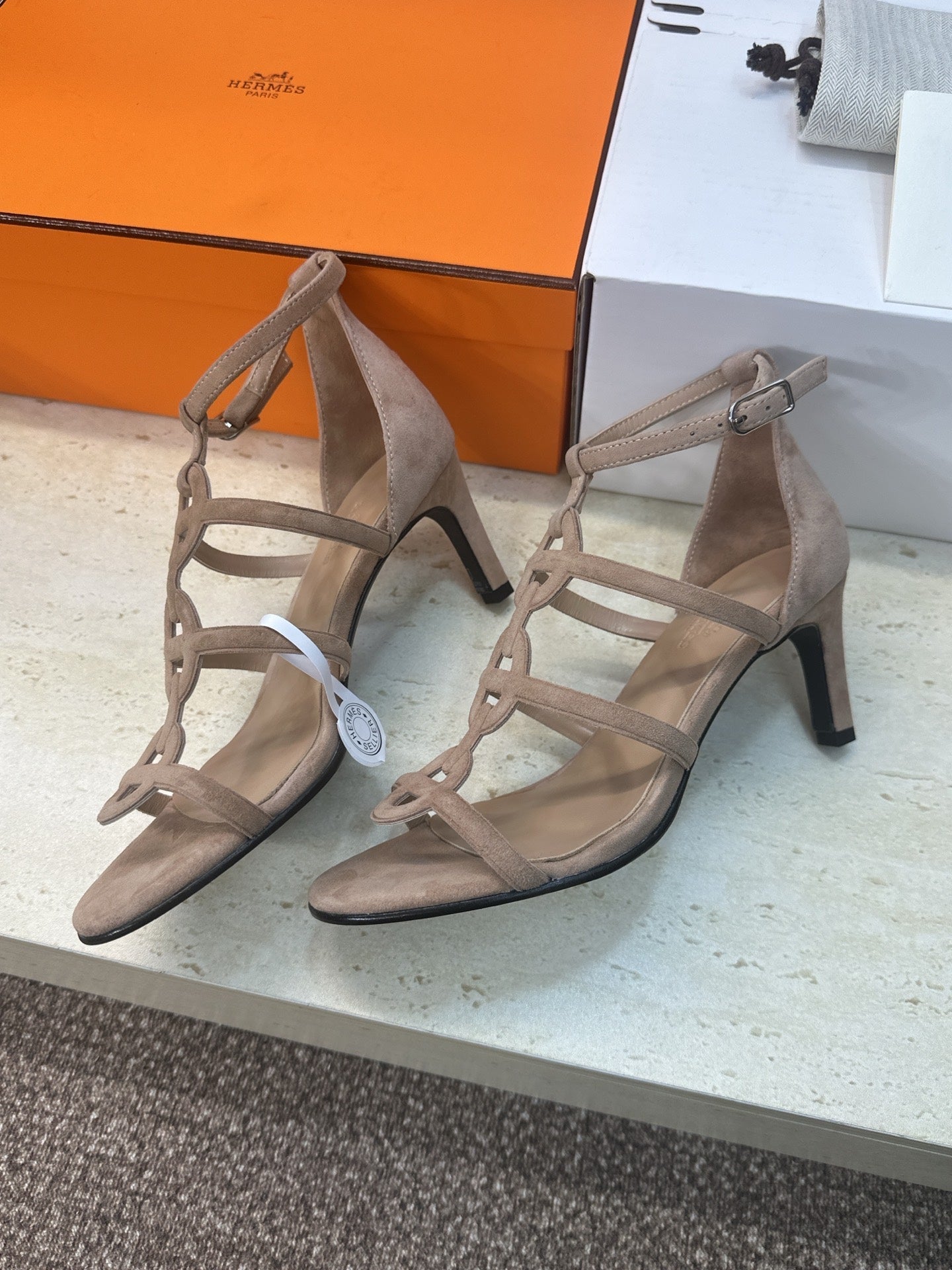 HM 26ss High Heels Sandals 70 Taupe Suede 633221